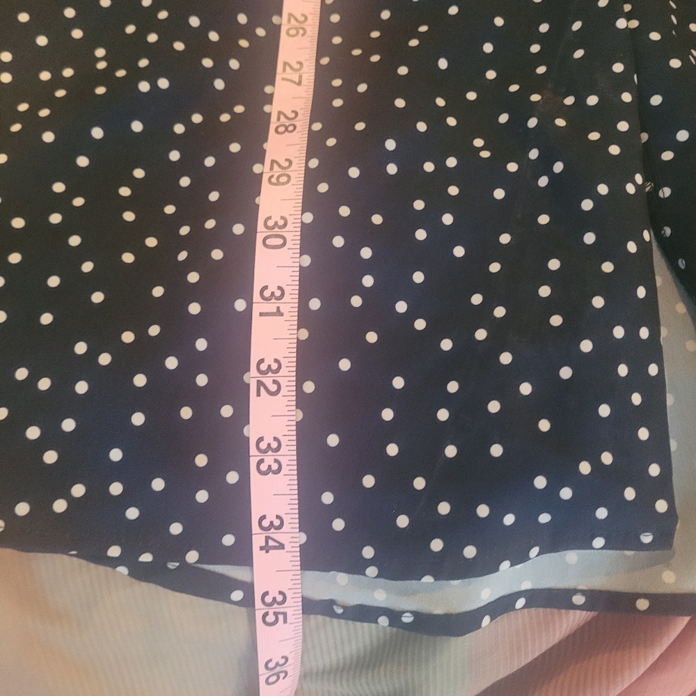 Navy blue polka dot skirt. Size Large. - Picture 7 of 10
